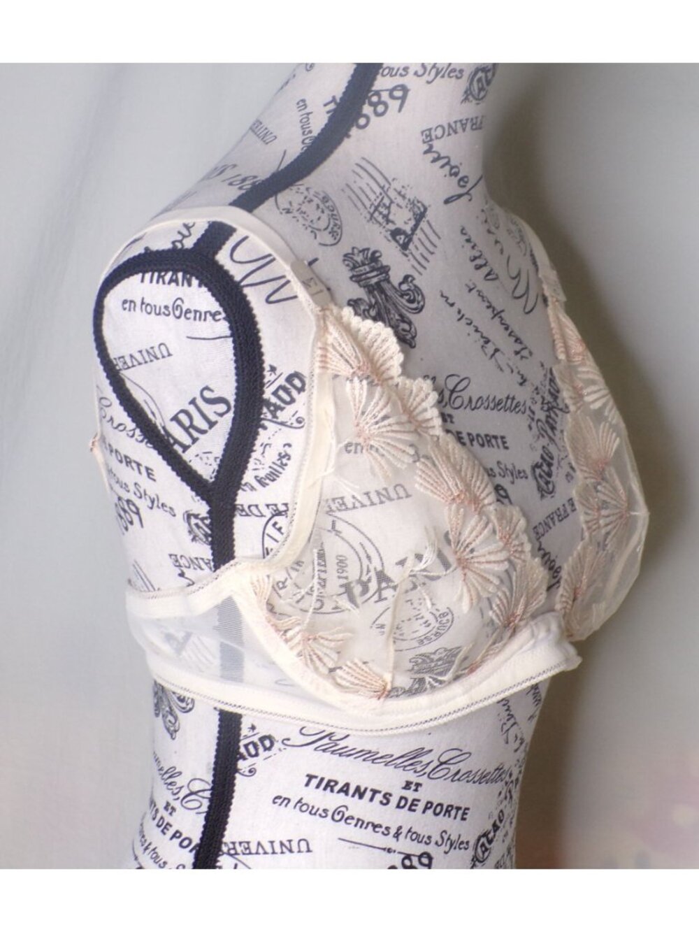 🆕ETAM Sheer Mesh Palmes Triangle Bralette Bra 36C Cream Gold - Picture 5 of 8